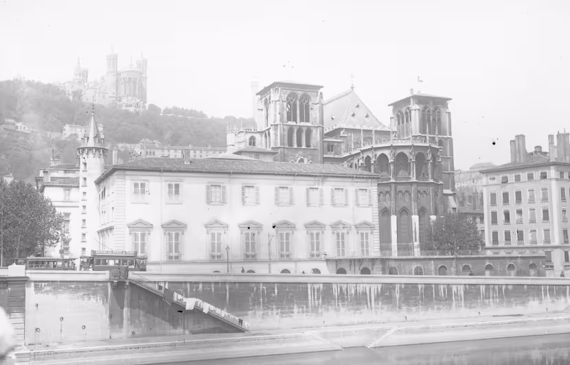 Quai de l'Archevêché